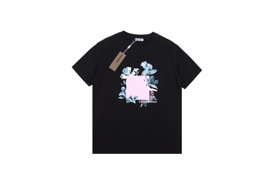 Dior T-shirt With Floral Graphic Design - Black Unisex Streetwear Limited Edition - <p dir='ltr'><span>This Dior t-shirt features a floral graphic design with text elements. It is