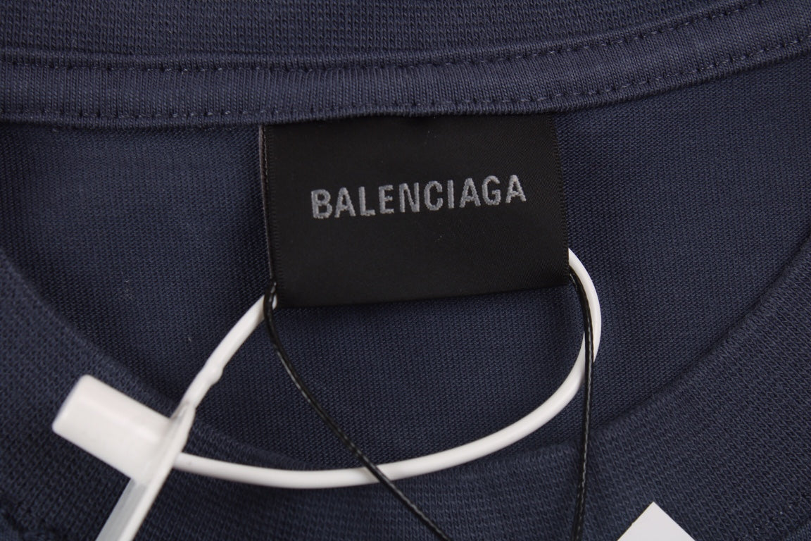 Camiseta Balenciaga con estampado de París