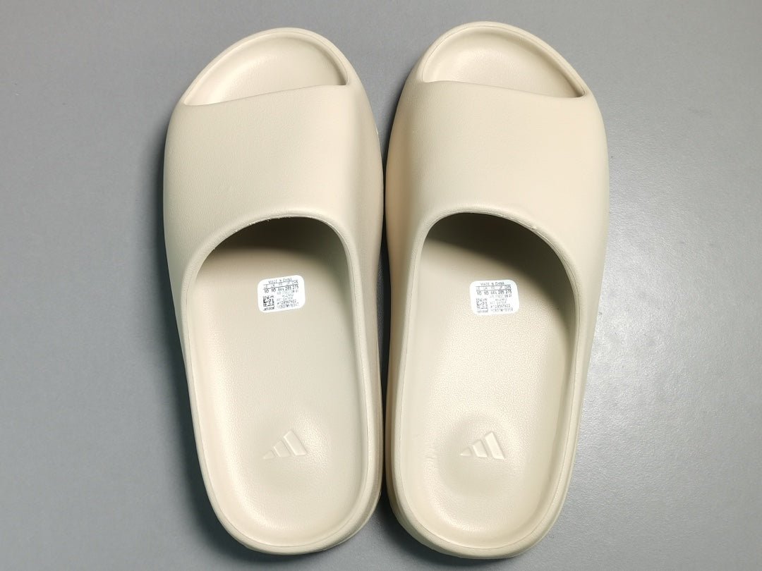 ADIDAS Yeezy Slide - Bone Unisex Streetwear Limited Edition