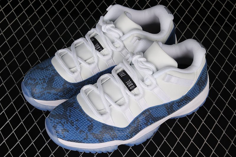 AIR Jordan 11 Retro Low Navy Snakeskin 2019 White - - Black Unisex Streetwear Limited Edition - Experience the timeless allure of the Air Jordan 11 Retro Low Navy Snakeskin 2019 White/Black,