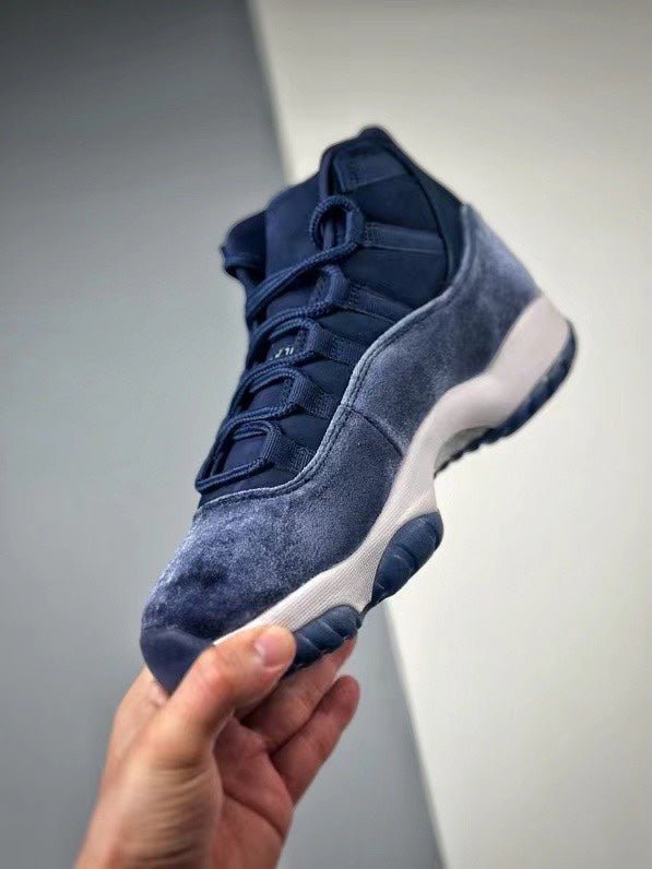 Air Jordan 11 Retro midnight Navy Unisex Streetwear Limited Edition