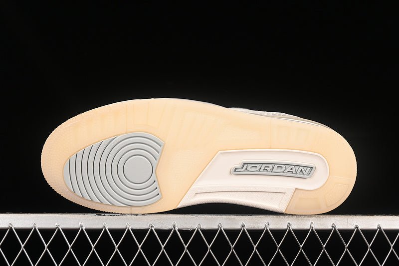 AIR Jordan 3 Retro Se Craft Ivory Ivory - Mist - Cream Sneakers - Grey Unisex Streetwear Limited Edition