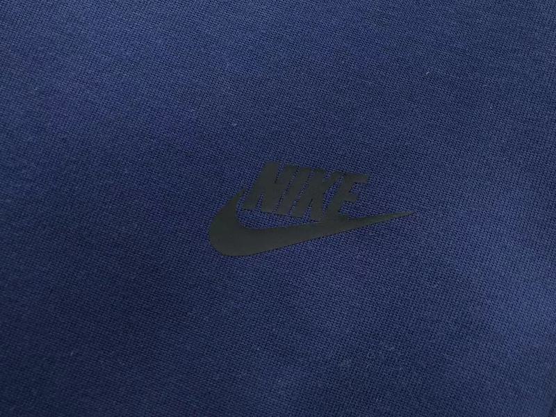 NIKE Tech Fleece Pants - - Navy Unisex Streetwear Limited Edition - The NIKE TECH FLEECE PANTS NAVY - REPLICA bring together modern sportswear technology and sleek