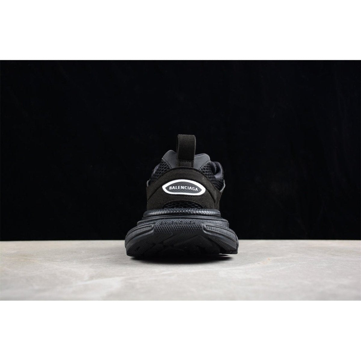 BALENCIAGA 3 - L - Sneakers - Black Unisex Streetwear Limited Edition - The Balenciaga 3XL x Black sneakers exude a sleek, monochromatic elegance, making them a versatile