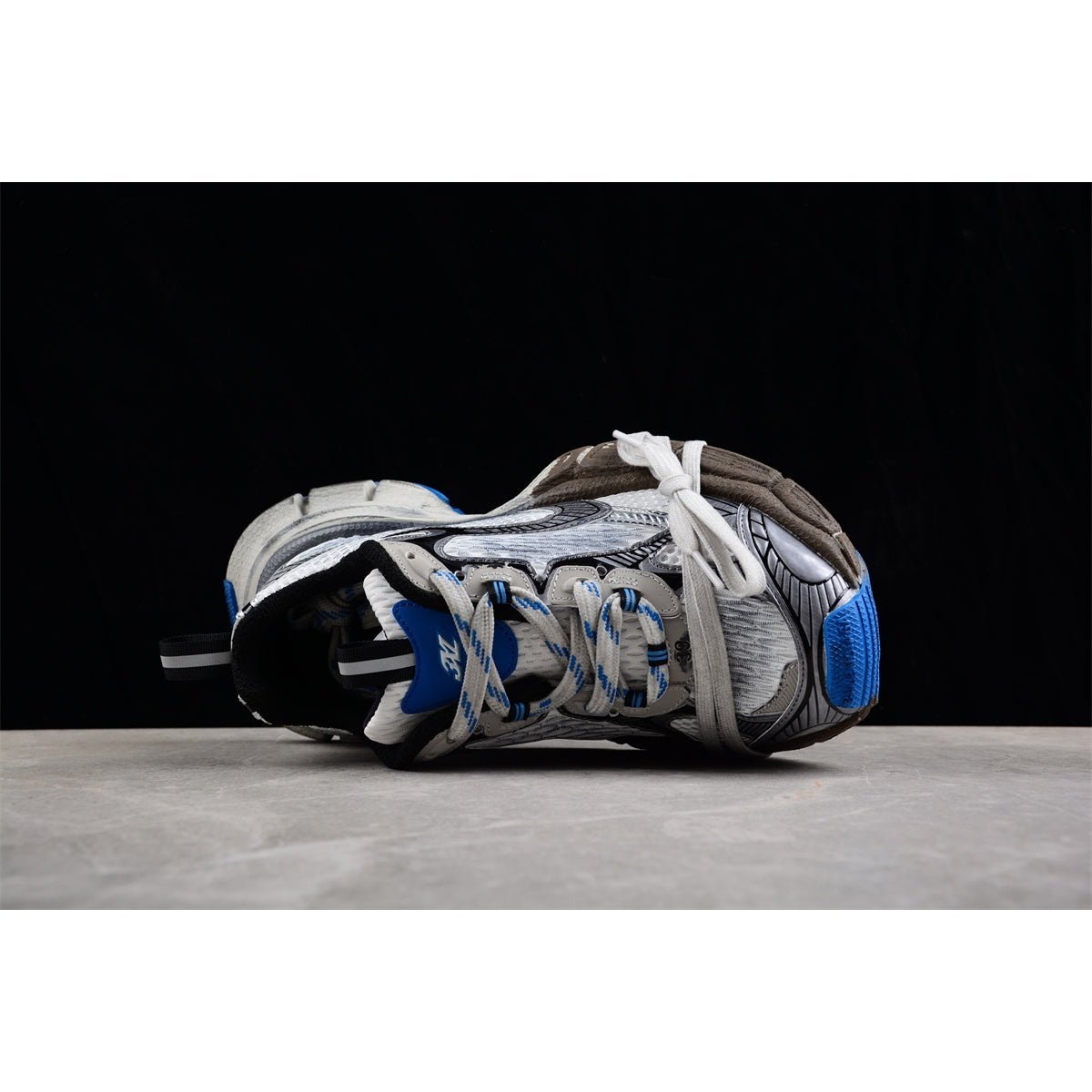 BALENCIAGA 3 - L - Gray Blue-graffiti Sneakers Unisex Streetwear Limited Edition - Introducing the BALENCIAGA 3XL in Gray Blue-Graffiti, a bold fusion of urban art and high