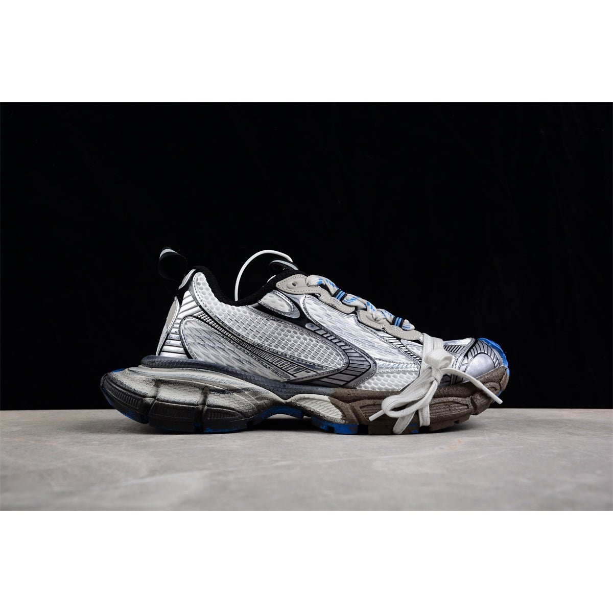 BALENCIAGA 3 - L - Gray Blue-graffiti Sneakers Unisex Streetwear Limited Edition - Introducing the BALENCIAGA 3XL in Gray Blue-Graffiti, a bold fusion of urban art and high