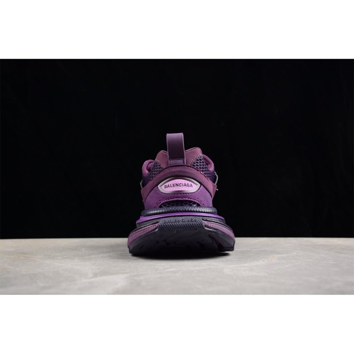 BALENCIAGA 3 - L - Sneakers - Purple Unisex Streetwear Limited Edition - Introducing the BALENCIAGA 3XL x Purple, a bold fusion of luxury and modern design. These