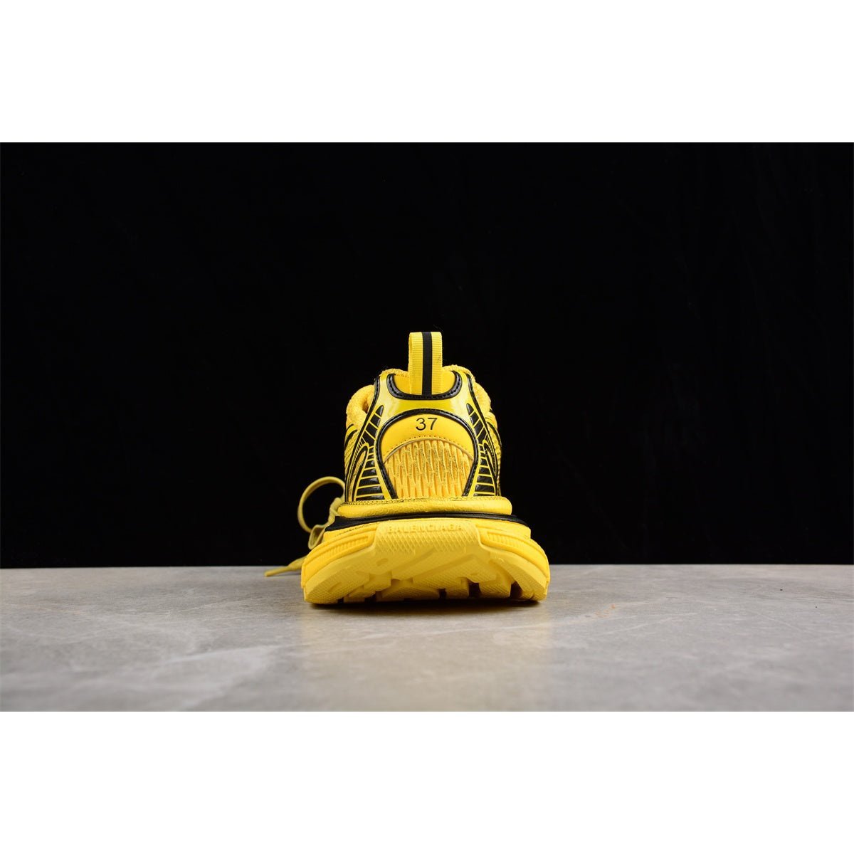 BALENCIAGA 3 - L - Yellow Sneakers - Black Unisex Streetwear Limited Edition - Introducing the BALENCIAGA 3XL x Yellow Black, a bold fusion of style and functionality. These