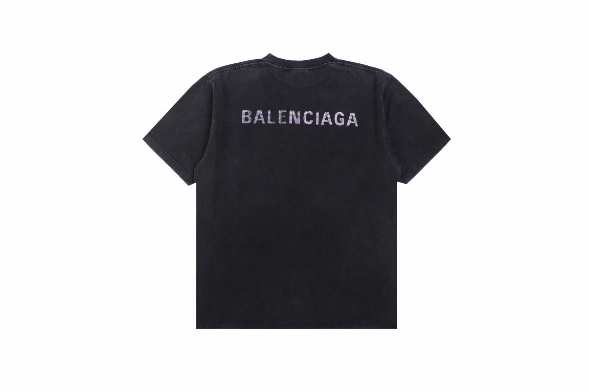 Balenciaga T-shirt With Washed Effect - Black Unisex Streetwear Limited Edition - <p dir='ltr'><span>Black t-shirt featuring a subtle washed effect for a vintage look. Minimalist design