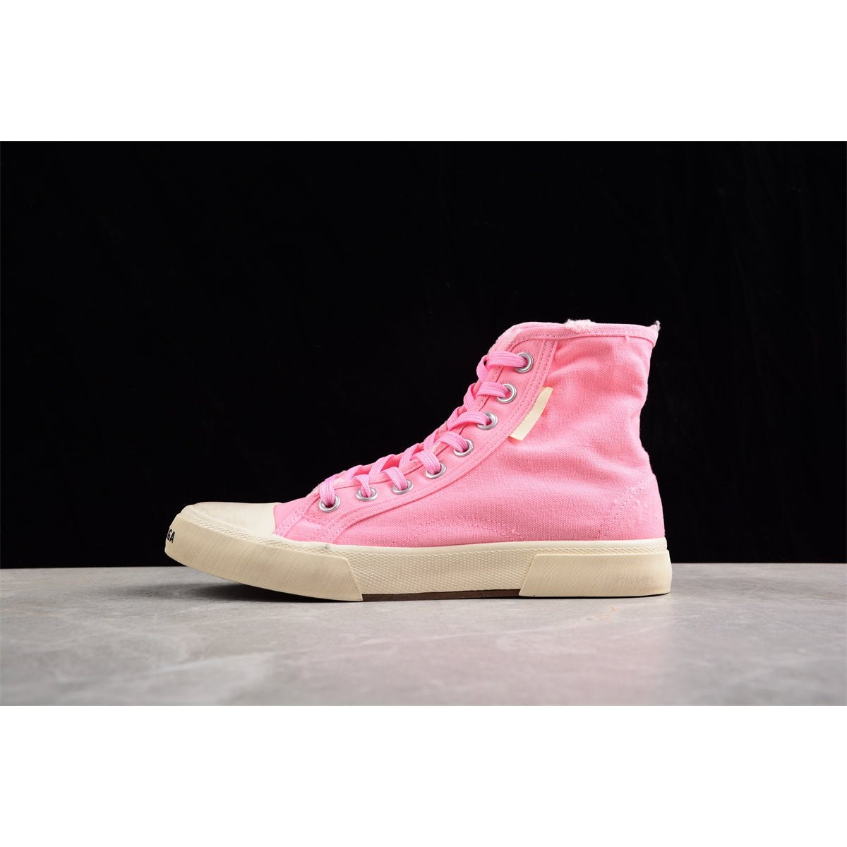 BALENCIAGA Paris High - T-Shirt - Pink Unisex Streetwear Limited Edition - The BALENCIAGA Paris High x Pink sneakers bring a vibrant splash of color to the