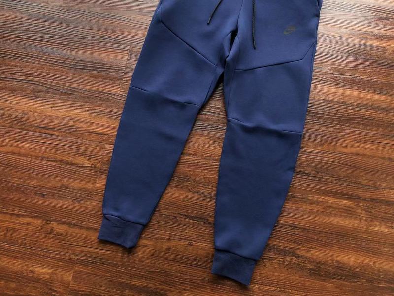 NIKE Tech Fleece Pants - - Navy Unisex Streetwear Limited Edition - The NIKE TECH FLEECE PANTS NAVY - REPLICA bring together modern sportswear technology and sleek
