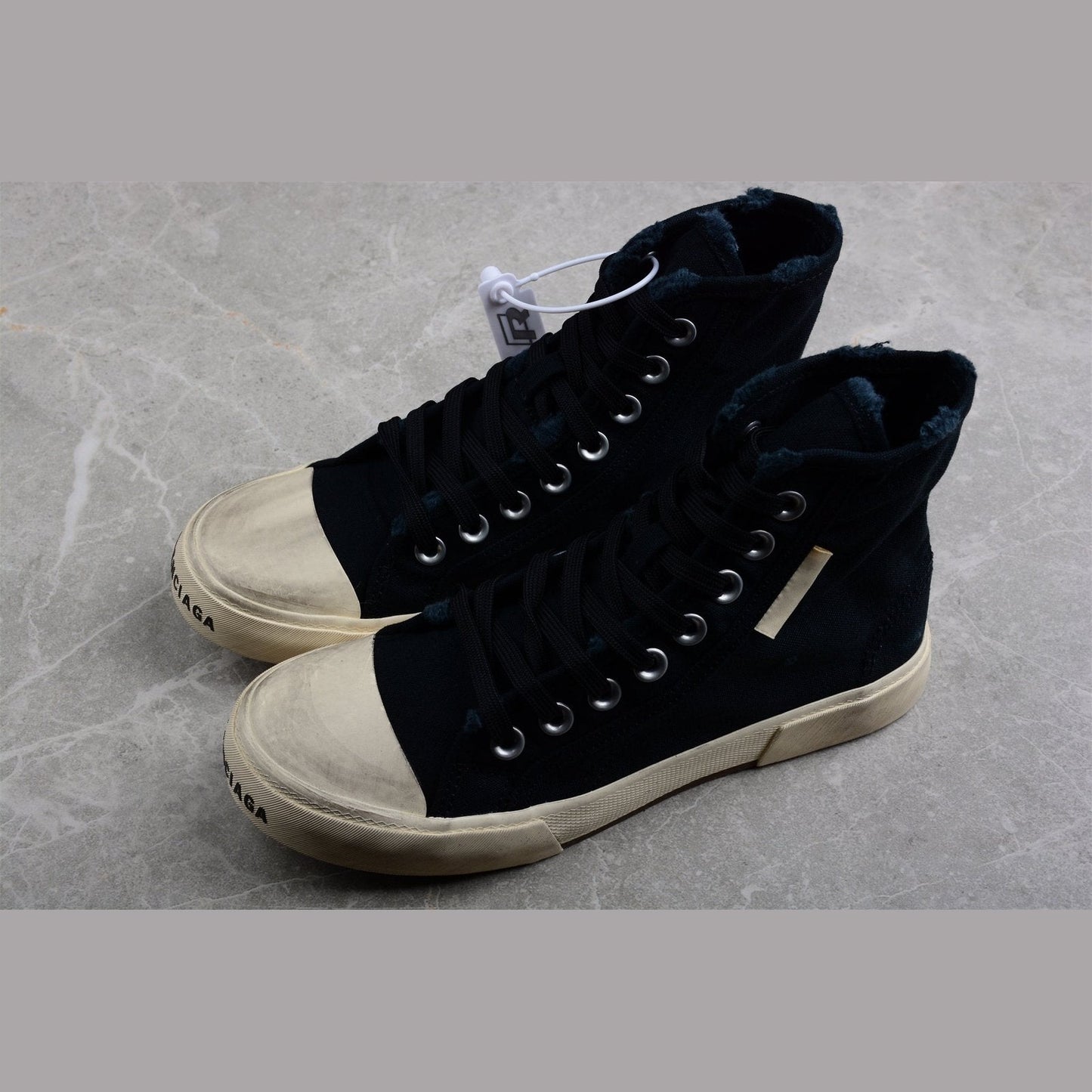 BALENCIAGA Paris High Vulc Destr - Sneakers - Black Unisex Streetwear Limited Edition - Introducing the BALENCIAGA Paris High Vulc Destr x Black, an avant-garde masterpiece blending high fashion