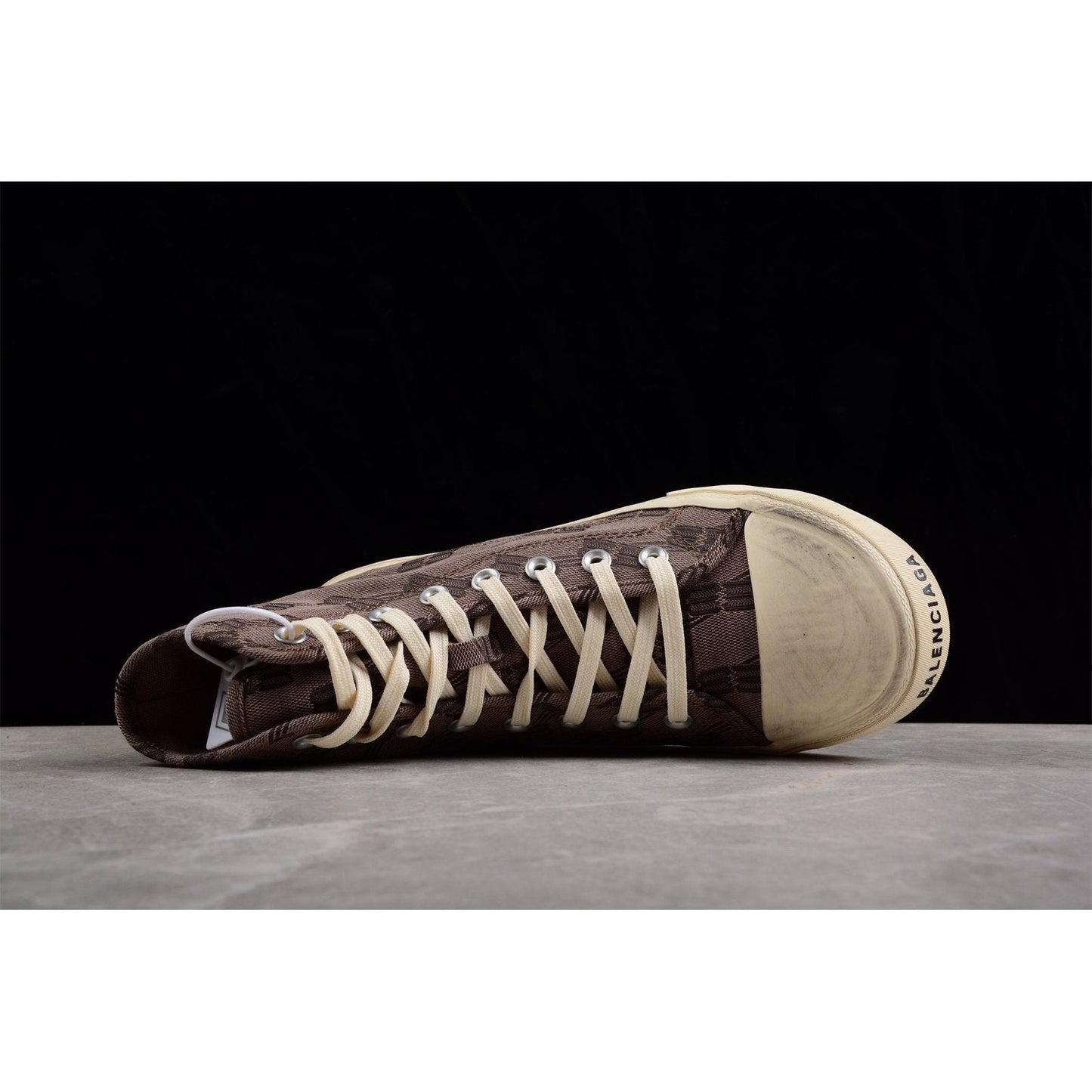BALENCIAGA Paris High Vulc Destr - Bb Cloth Sneakers - Red Unisex Streetwear Limited Edition - The Balenciaga Paris High Vulc Destr x BB Cloth sneakers merge iconic style with urban