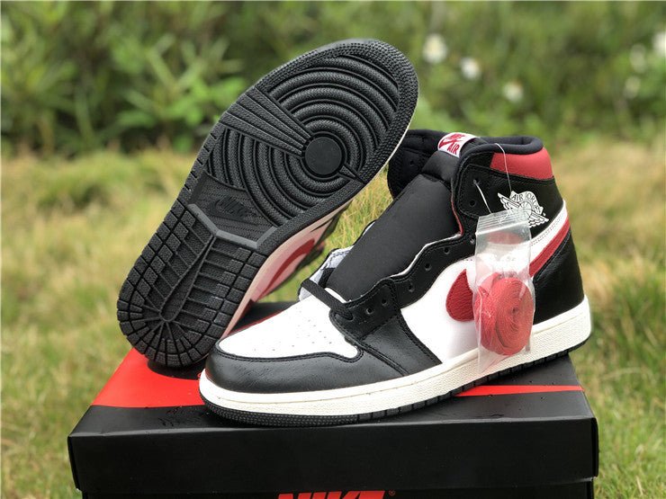JORDAN 1 Retro High - Gym Red Sneakers - Black Unisex Streetwear Limited Edition