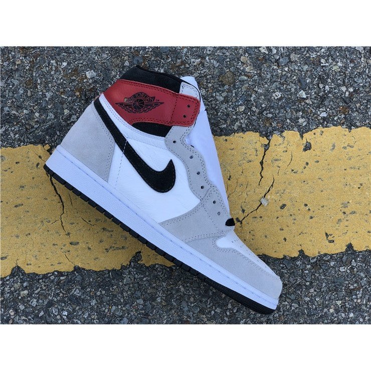 JORDAN 1 Retro High - Light Smoke Sneakers - Grey Unisex Streetwear Limited Edition