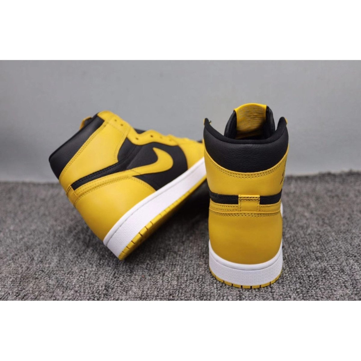 JORDAN 1 Retro High - Pollen Sneakers - Black Unisex Streetwear Limited Edition