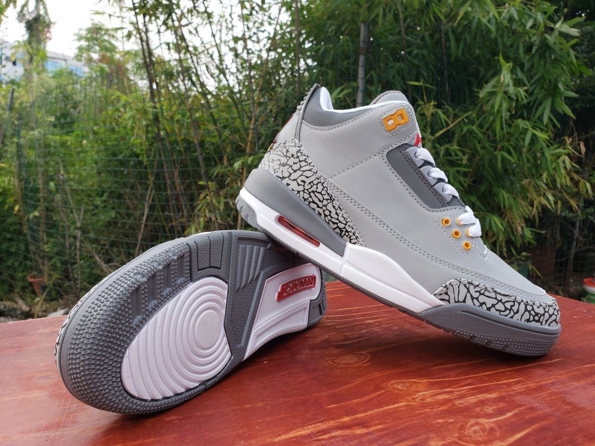 JORDAN 3 Retro - Cool T-Shirt - Grey Unisex Streetwear Limited Edition