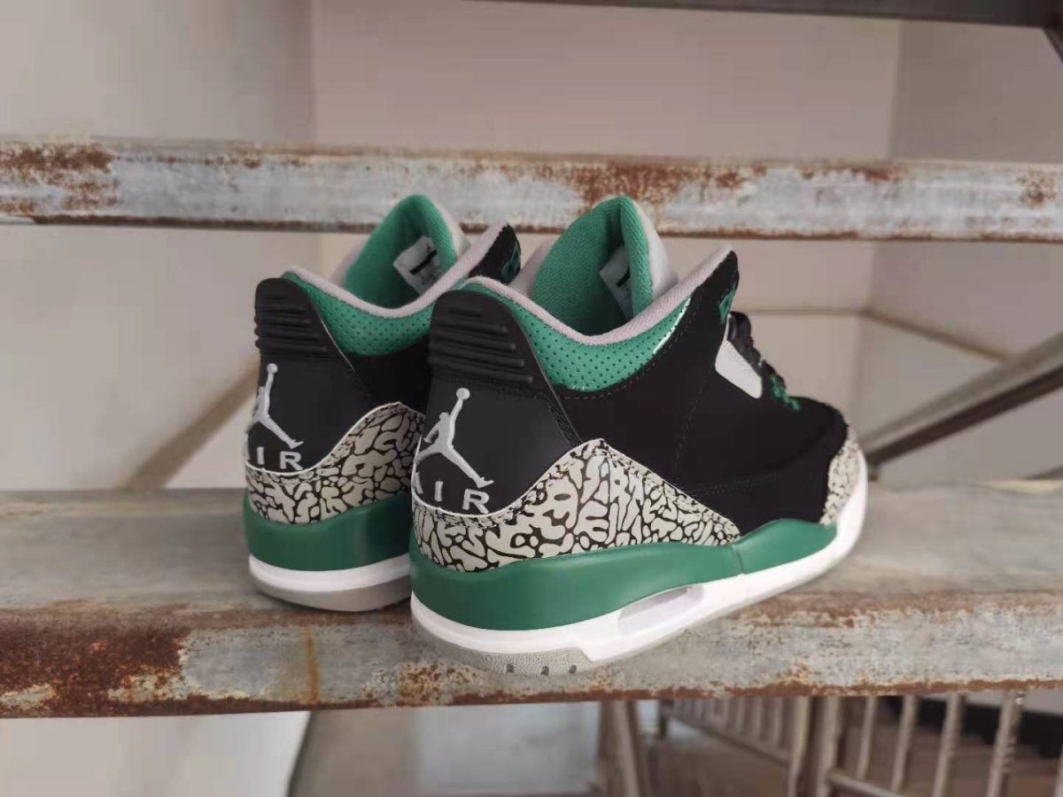JORDAN 3 Retro - Pine Sneakers - Green Unisex Streetwear Limited Edition