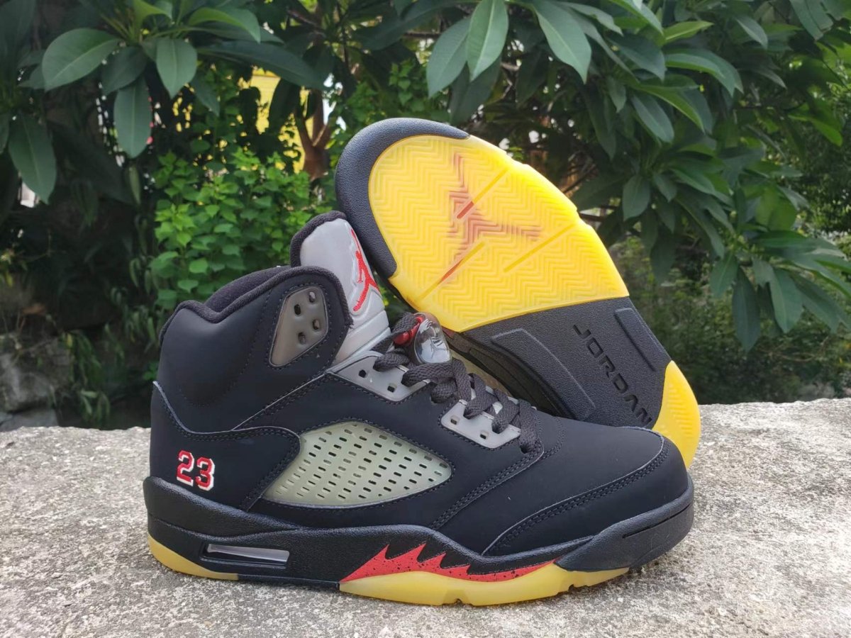 JORDAN 5 Retro - Gore-te - Off-noir Sneakers - Black Unisex Streetwear Limited Edition