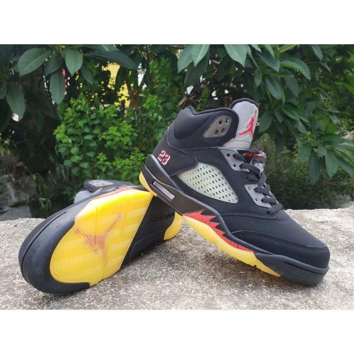 JORDAN 5 Retro - Gore-te - Off-noir Sneakers - Black Unisex Streetwear Limited Edition