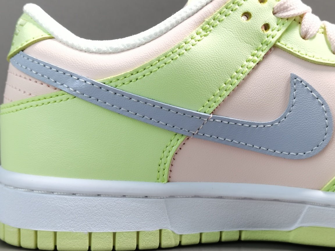 NIKE Dunk - Lime Ice Sneakers - Red Unisex Streetwear Limited Edition