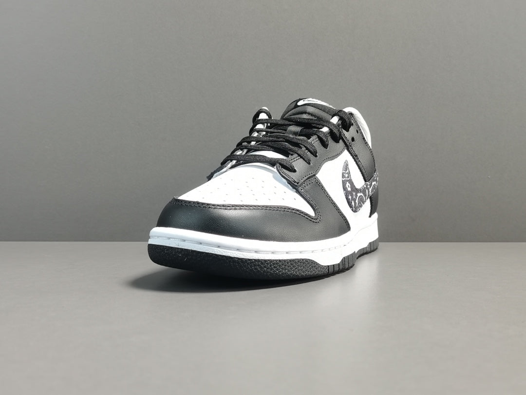 NIKE Dunk - Paisley Pack Sneakers - Black Unisex Streetwear Limited Edition