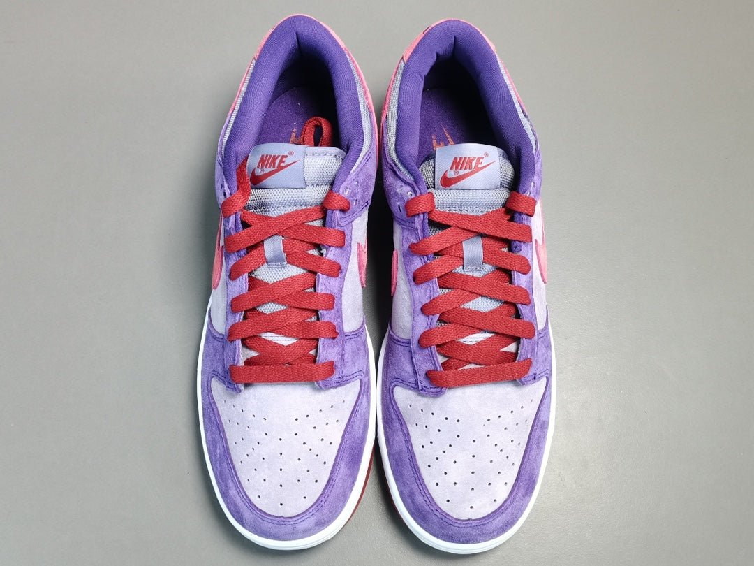 NIKE Dunk - Plum Sneakers - Red Unisex Streetwear Limited Edition