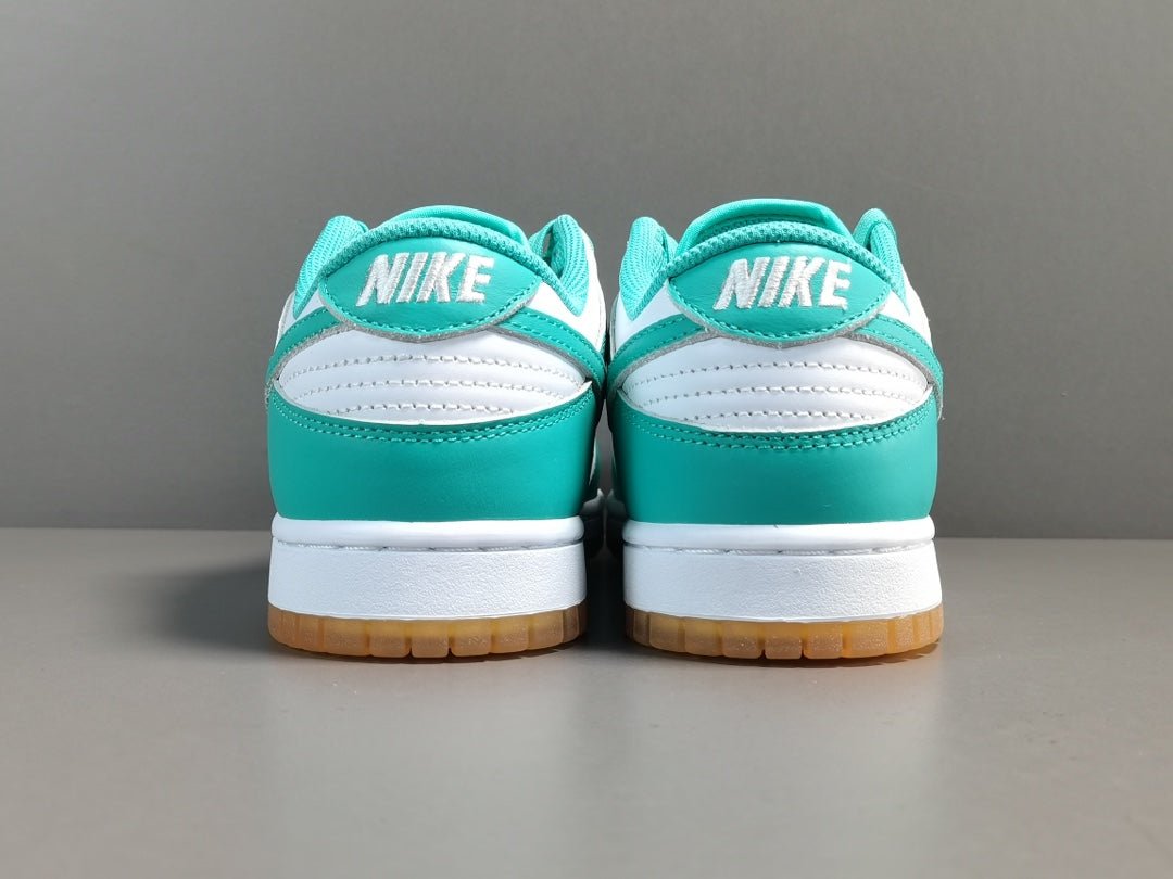 NIKE Dunk - Teal Zeal Sneakers - Red Unisex Streetwear Limited Edition