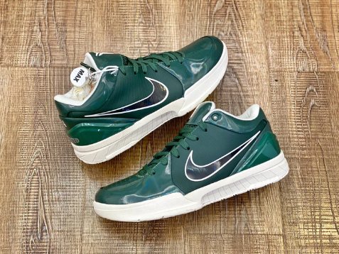 NIKE Kobe 4 - Undefeated Milwaukee Bucks Sneakers - Black Unisex Streetwear Limited Edition