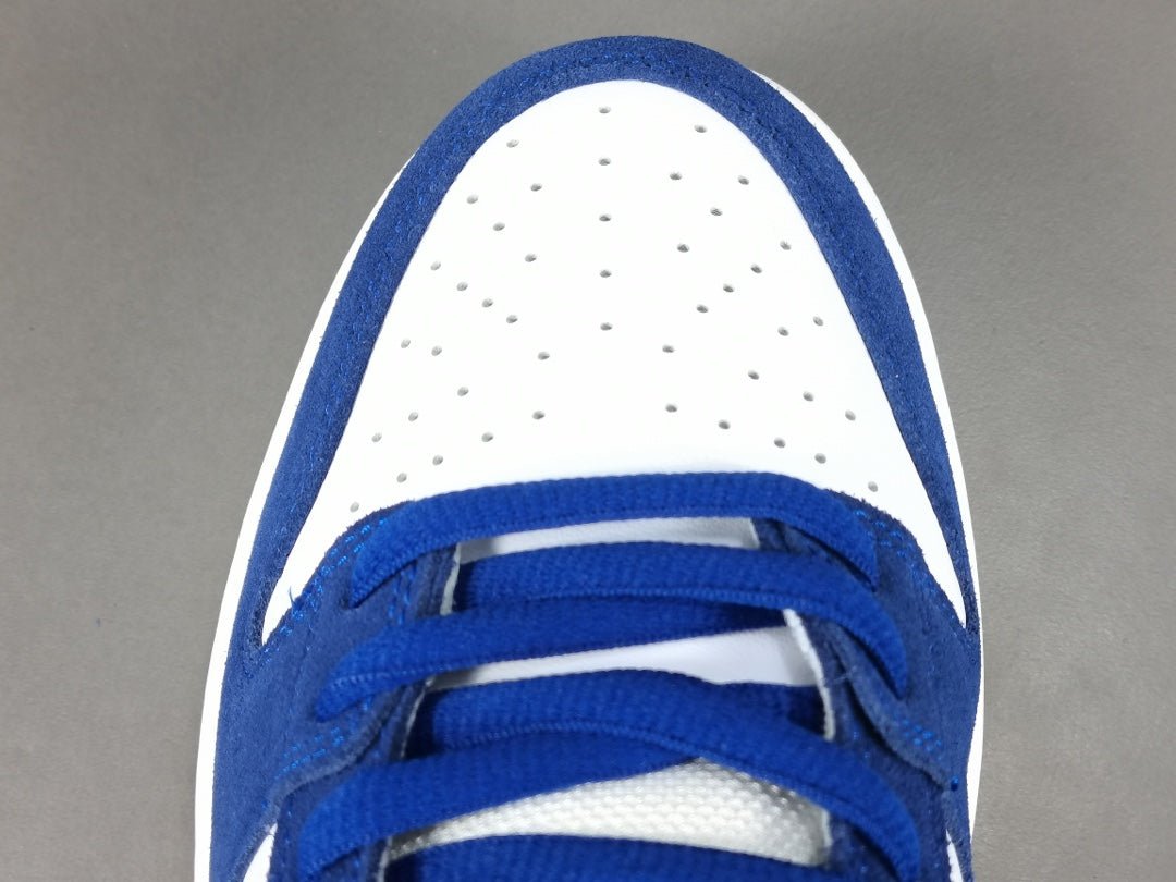 NIKE Sb Dunk - Los Angeles Dodgers Sneakers - White Unisex Streetwear Limited Edition