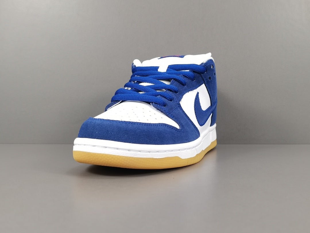 NIKE Sb Dunk - Los Angeles Dodgers Sneakers - White Unisex Streetwear Limited Edition