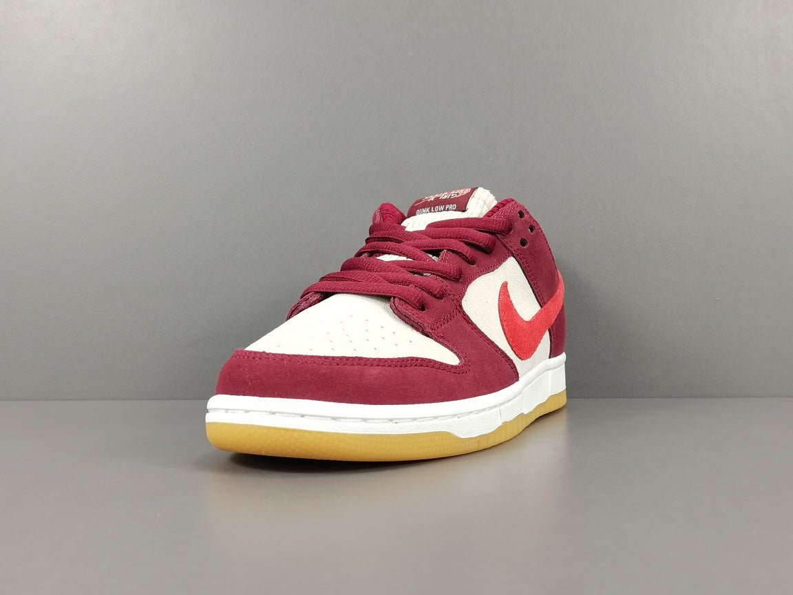 NIKE Sb Dunk - Skate Like A Girl Sneakers - White Unisex Streetwear Limited Edition - Introducing the Nike Dunk SB Skate Like a Girl, a powerful and empowering sneaker that