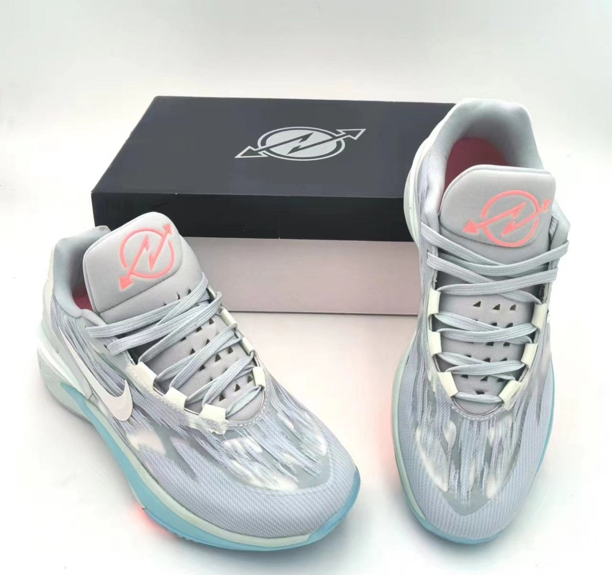 NIKE Zoom G.t. Cut 2 - Avant-garde Sneakers - Black Unisex Streetwear Limited Edition