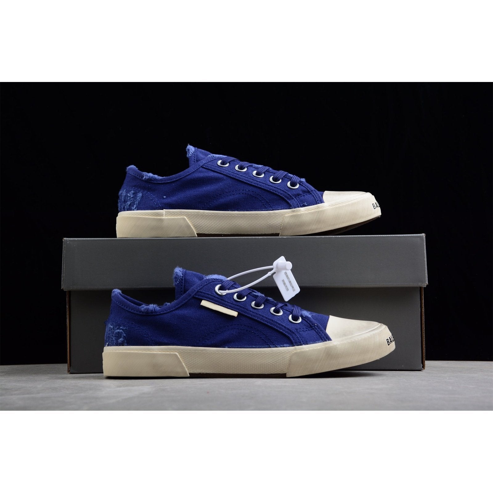 BALENCIAGA Paris Mid Vulc Destr - Sneakers - Blue Unisex Streetwear Limited Edition - Introducing the BALENCIAGA Paris Mid Vulc Destr x Blue, a bold and edgy addition to
