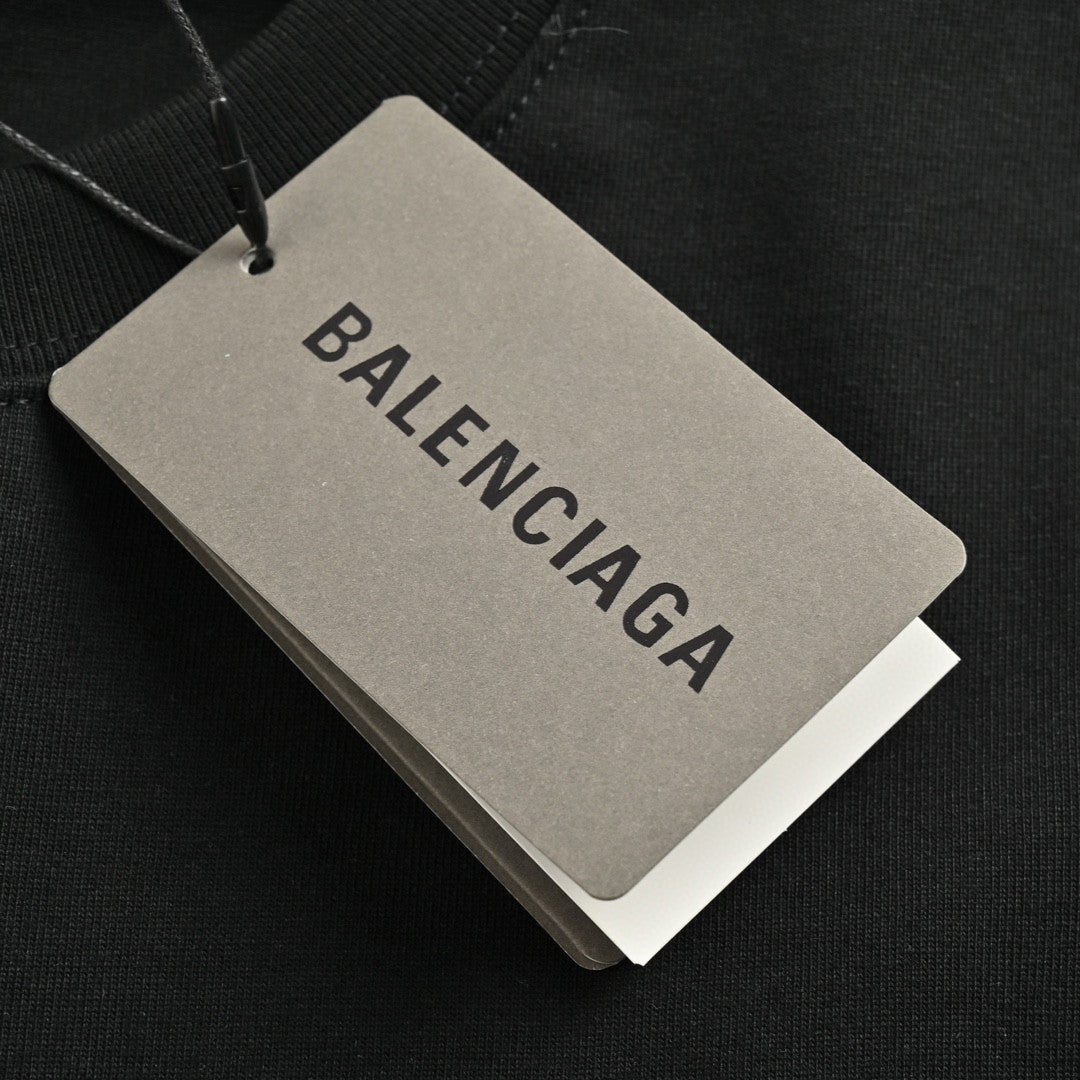 Camiseta Balenciaga - Símbolo de la Ley Seca