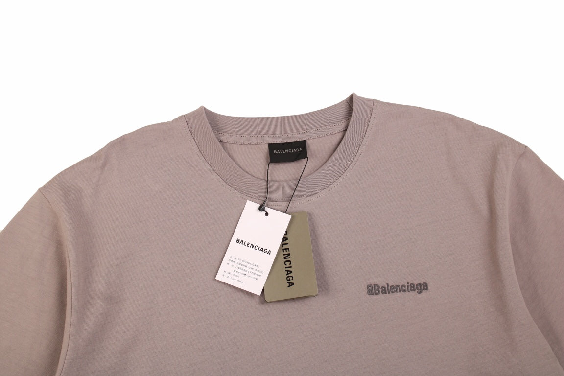 BALENCIAGA Minimalist T-shirt - Grey Unisex Streetwear Limited Edition - The BALENCIAGA MINIMALIST T-SHIRT GREY - REPLICA is the perfect blend of luxury and simplicity