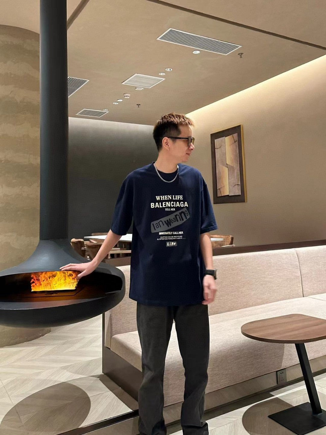 Balenciaga T-Shirt - Navy Back Logo - logo - replica sneakers