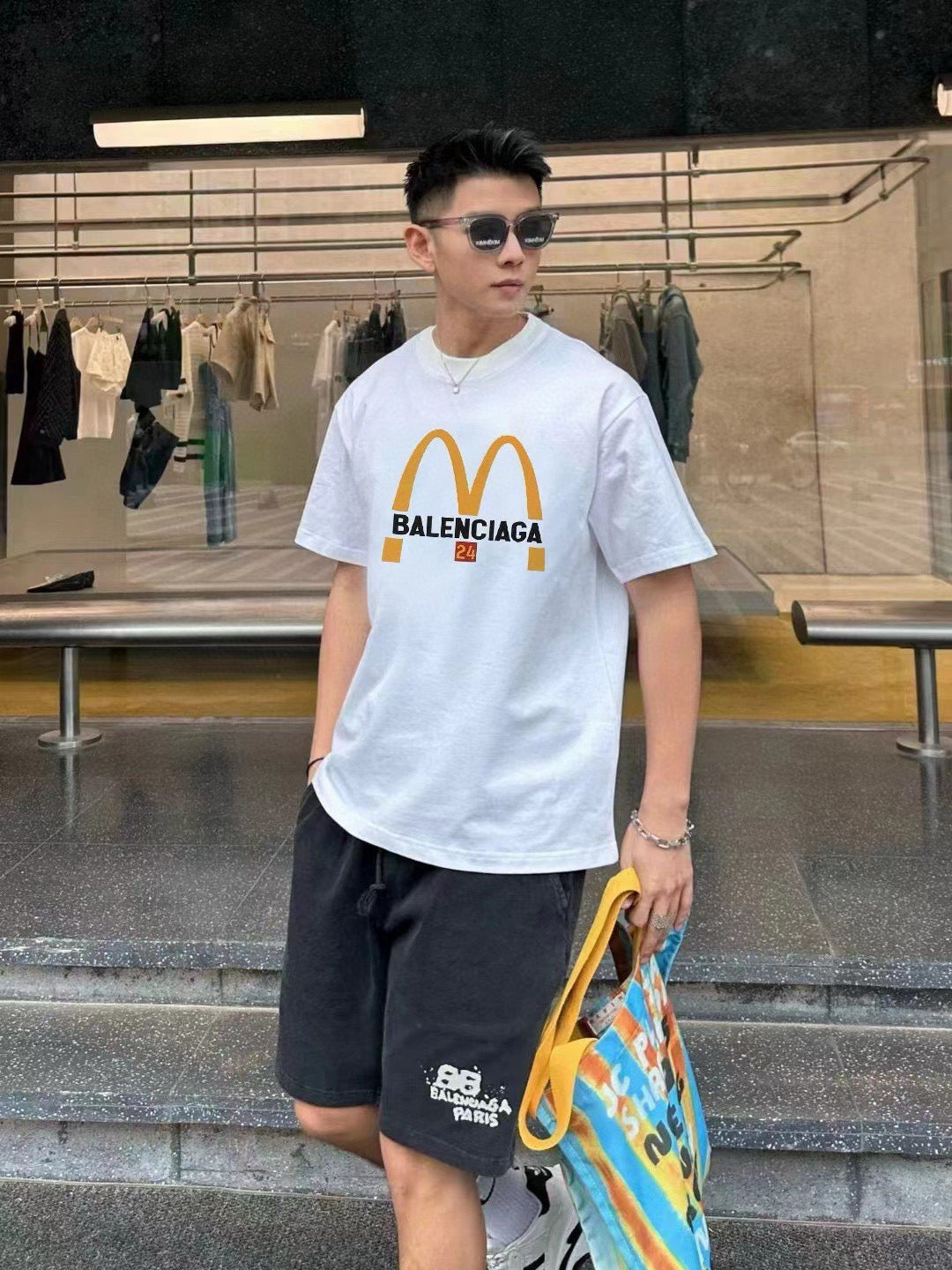 Balenciaga Mcdonald's T-shirt - White Unisex Streetwear Limited Edition - <span>Unique and playful design. Features a bold Balenciaga logo inspired by the iconic McDonald's arches.