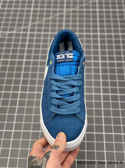 Nike Blazer Low'1977 Sb Gt - White Unisex Streetwear Limited Edition - The Nike Blazer Low '1977 SB GT in Blue and White is a versatile sneaker