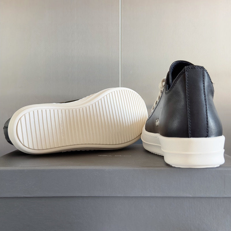 Rick Owens Low-top Sneakers - Black Unisex Streetwear Limited Edition - **Rick Owens Black Low-Top Sneakers: Avant-Garde Elegance and Comfort** Step into the future of fashion