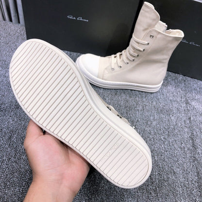 High-Top Canvas Sneakers - White Unisex Streetwear Limited Edition - **High-Top Canvas Sneakers** Introducing the perfect blend of casual comfort and modern style with these