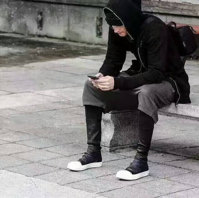 Over-the-Knee Leather Sneakers - Black Unisex Streetwear Limited Edition - **Over-the-Knee Leather Sneakers** Introducing a bold fusion of sneaker and boot, these over-the-knee leather sneakers