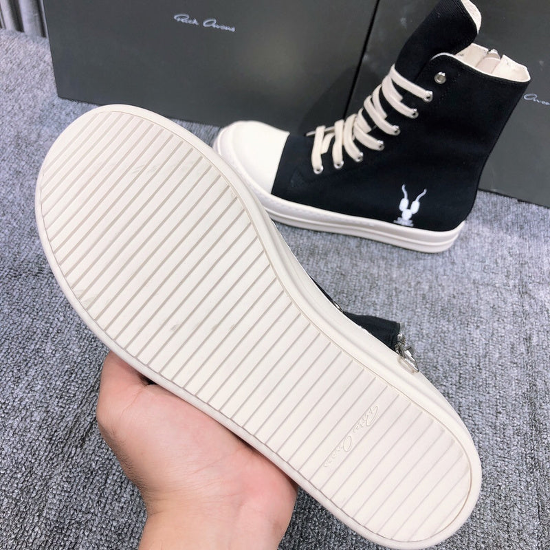 Rick Owens High-top Canvas Sneakers - Black Unisex Streetwear Limited Edition - **Rick Owens Black High-Top Canvas Sneakers** Elevate your footwear collection with the Rick Owens Black