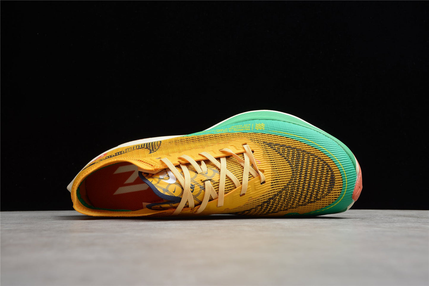 Zoom - Vaporfly Ne - T% 2 Yellow And - Green Unisex Streetwear Limited Edition - ### Nike ZoomX Vaporfly NEXT% 2 The Nike ZoomX Vaporfly NEXT% 2 is engineered for