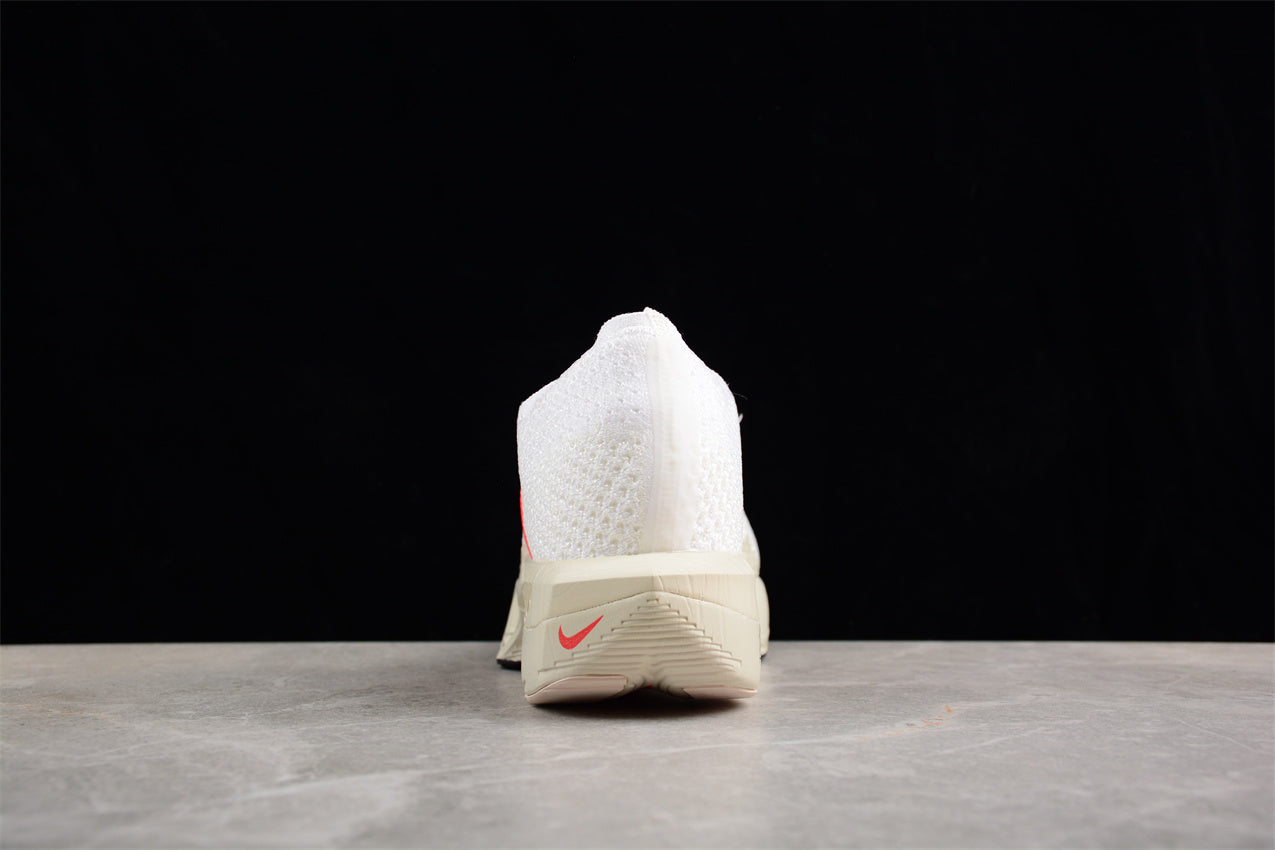 Zoom - Vaporfly Ne - T% 2 And Red Shoes - White Unisex Streetwear Limited Edition - Introducing the Nike ZoomX Vaporfly Next% 2, a pinnacle of performance running shoes designed for