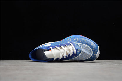 Zoom - Vaporfly Ne - T% 2 Blue And - White Unisex Streetwear Limited Edition - ### Nike ZoomX Vaporfly NEXT% 2 Unleash your full potential with the Nike ZoomX Vaporfly