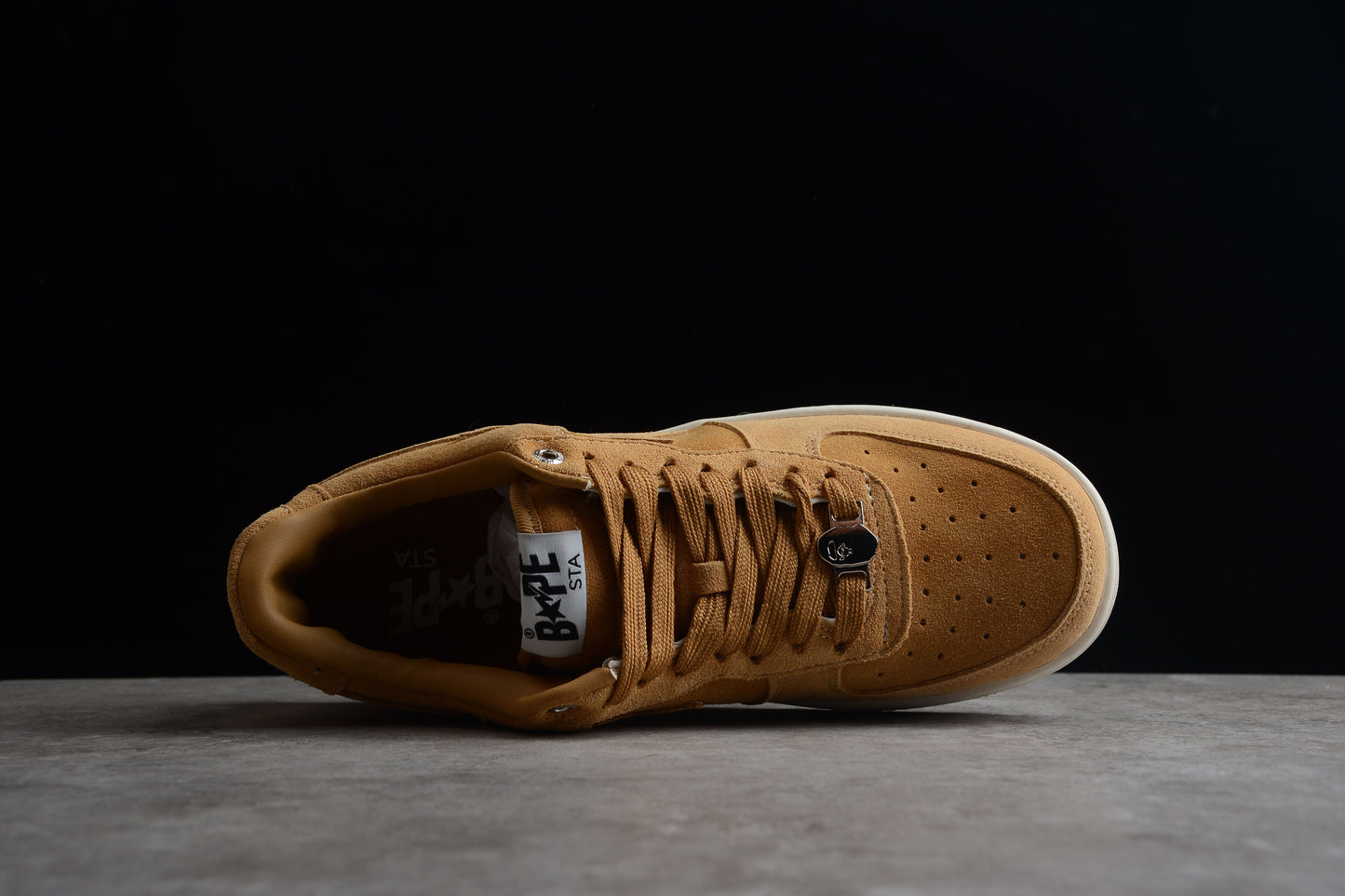BAPE Sta Low-top Tan Suede Sneakers - Red Unisex Streetwear Limited Edition - **BAPE STA Low-Top Tan Suede Sneakers** Introducing the BAPE STA Low-Top Tan Suede Sneakers, a