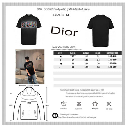 Camiseta con el logo artístico de Dior (negra)