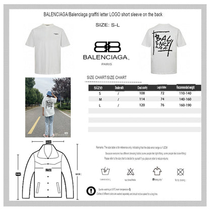 T-shirt blanc Balenciaga avec motif graphique audacieux