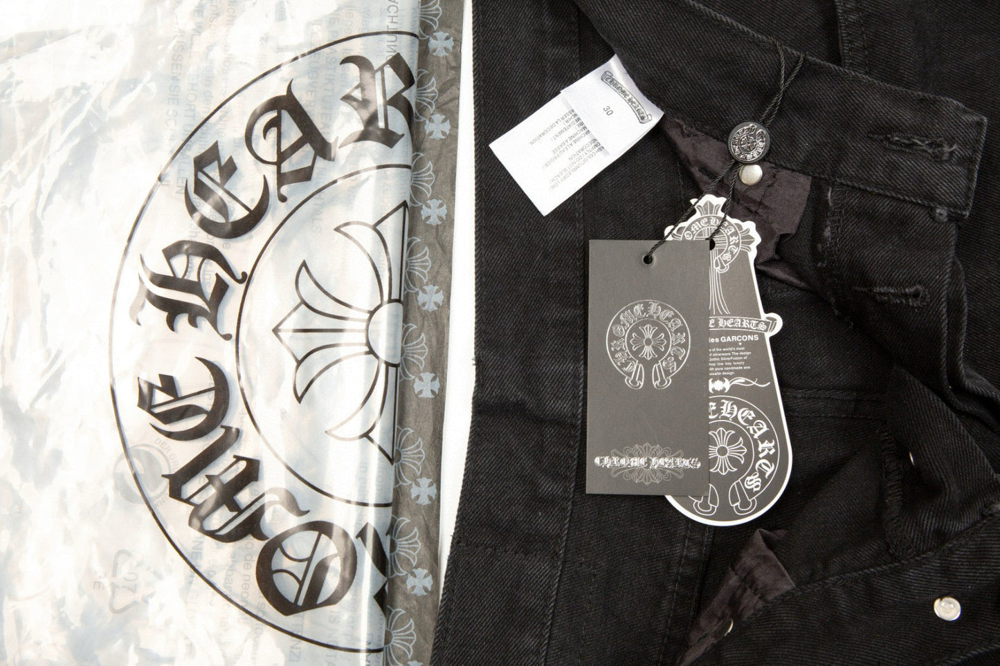 CHROME HEARTS BLACK CROSS PATCH JEANS BLACK - logo - replica sneakers